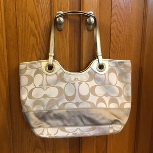 Tan Coach Shoulder Bag!